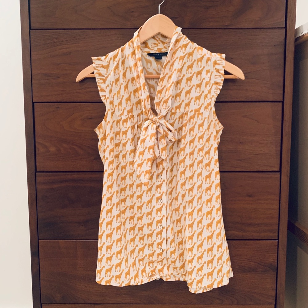 Tommy Hilfiger blouse with giraffe print